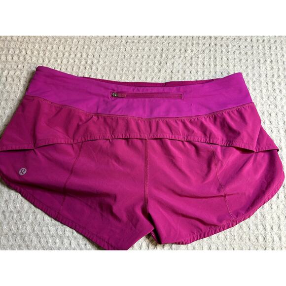 Lululemon Speed Up Shorts in Magenta Pink - 2.5” Low Rise, Size 8 - Picture 2 of 3